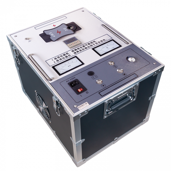 เครื่องกําเนิดแรงกระตุ้นความแรงสูงสําหรับการทดสอบความผิดพลาด Flashover ความแรงกระตุ้นความแรงกระตุ้น 35kV และพลังงานการปล่อย 2450J 0